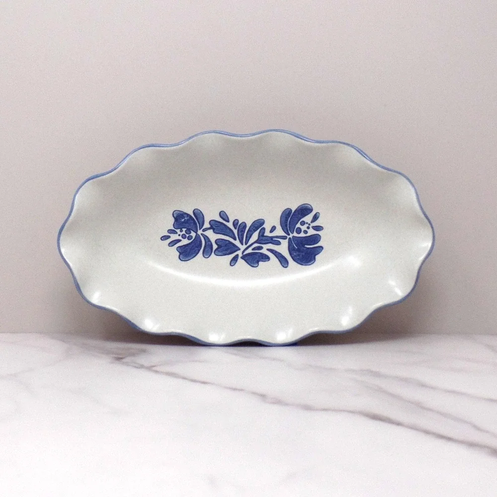 Vintage Ceramic Pfaltzgraff Yorktowne Fluted Oval Relish Bowl (1980s-90s)